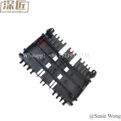 01750173043 Diebold Nixdorf ATMマシン部品 Wincor Nixdorf Cineo VS ブラケットカバー 1750173043